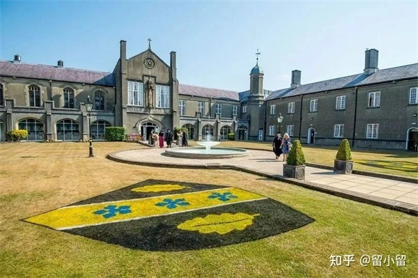 【在職研究生】不想出國(guó)，在職可以讀英國(guó)教育學(xué)碩士嗎學(xué)費(fèi)大概多少