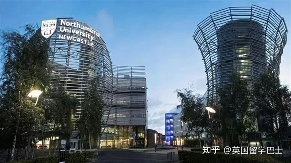 【在職研究生】英國(guó)一年制碩士能在國(guó)內(nèi)上網(wǎng)課嗎2023年春季有哪些大學(xué)和專(zhuān)業(yè)可申請(qǐng)